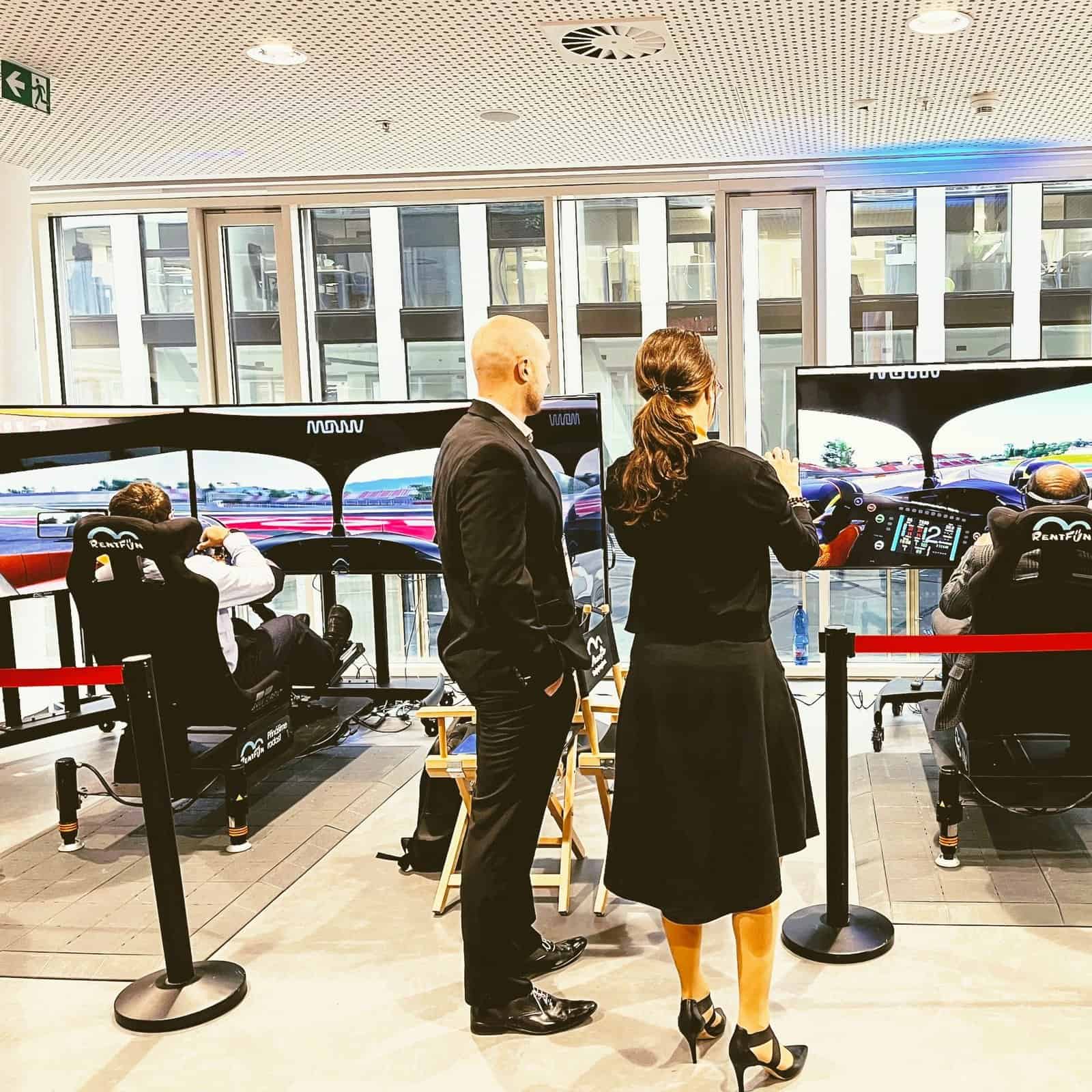 Pronájem Moderní zábava pro technické konference Brno, Ostrava, Plzeň. Pronájem interaktivní zábavy pro techcrunch s obsluhou s doručením