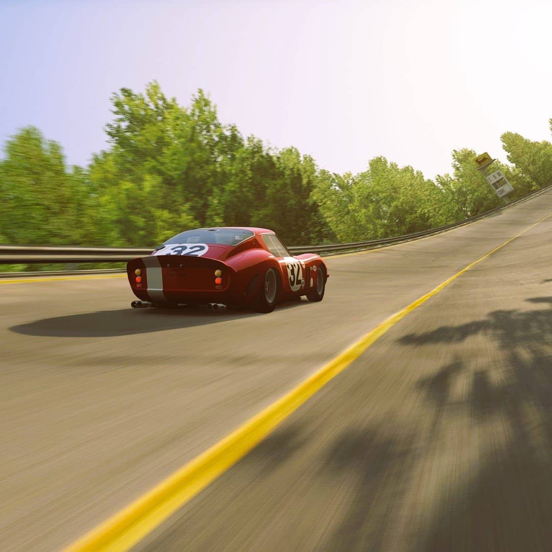 Pronájem Classic Cars simulátoru Ferrari 250 GTO v Londýně s dodáním. Pronájem simulátorů historických vozů pro firemní oslavy s obsluhou v ČR i SK