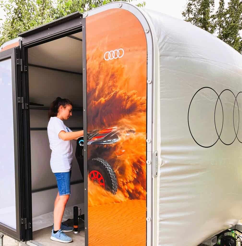 Audi off-road 4x4 simulátor pronájem pro vaši akci v Dakaru simulátoru úžasný off-road zážitek