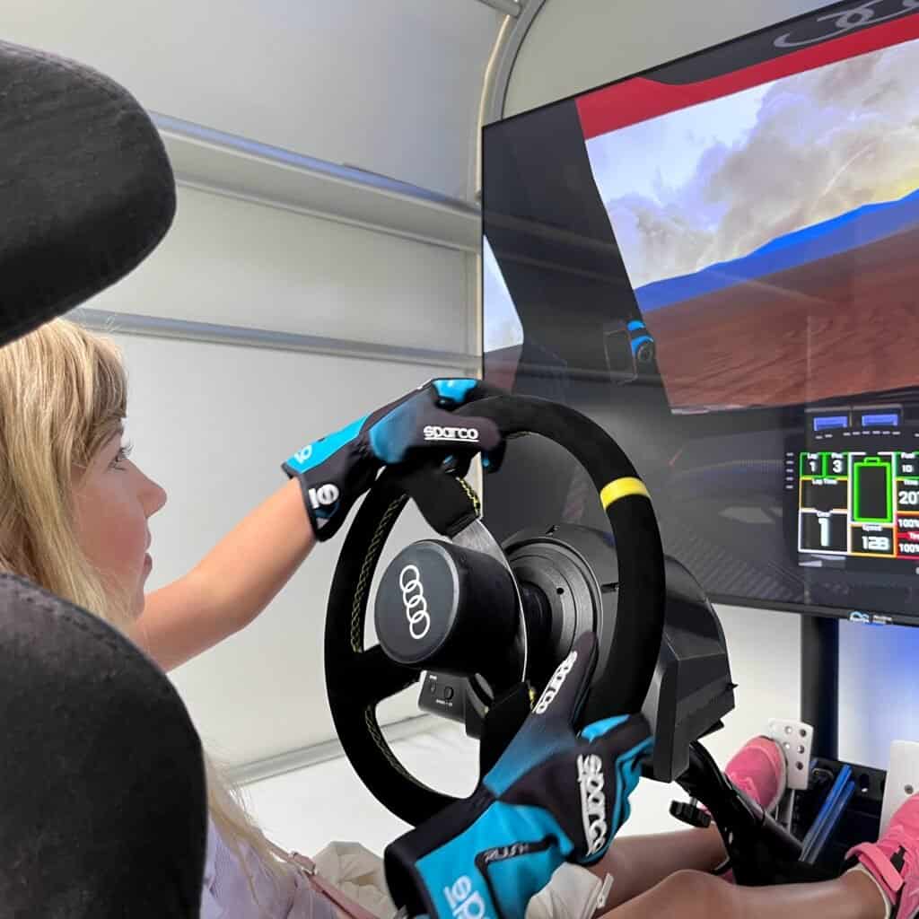 Pronájem simulátoru Rally v ČR. Pronájem simulátoru Rally Experience v Praze, Brně, Ostravě. Pronájem benzinových simulátorů rallye pro jakoukoli akci