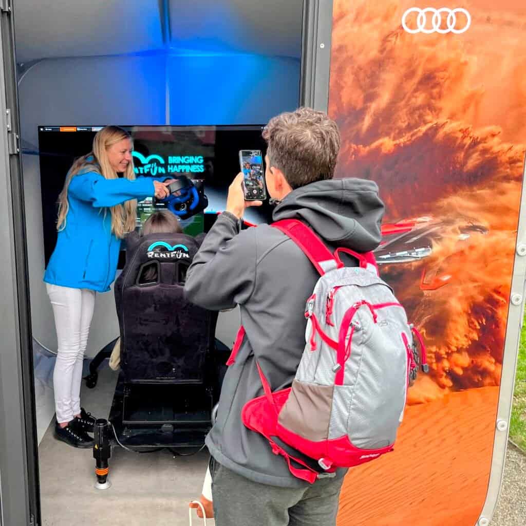 Pronájem simulátoru Audi Rally v Brně. Pronájem simulátoru rallye Olomouc, Ostrava, Český Krumlov. Pronájem simulátorů rally na párty