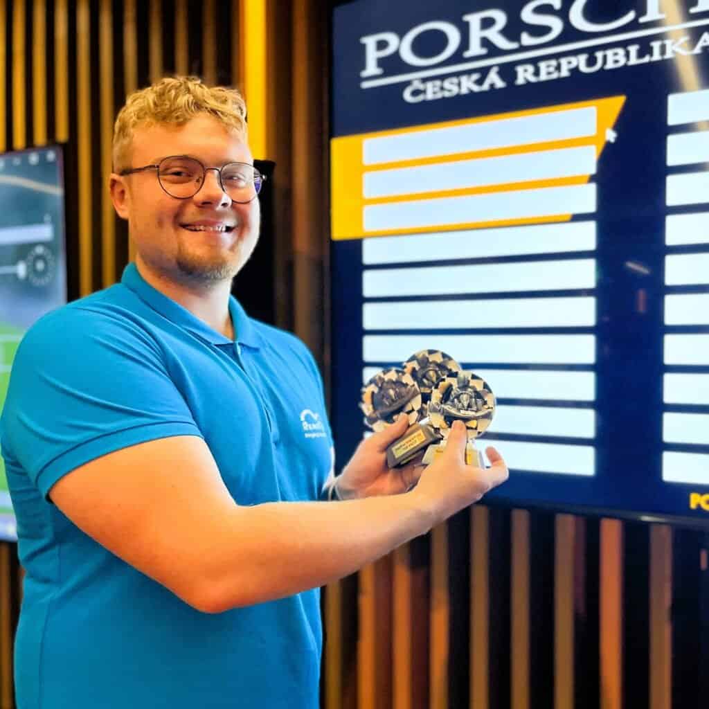 RoarFun NewsRoom. Inspirace na Vaši akci - Porsche.