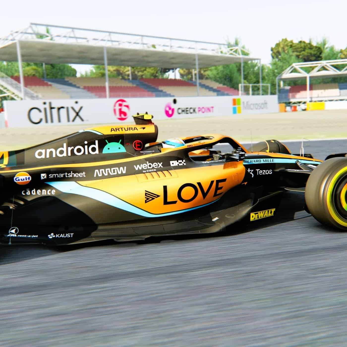 RoarFun Arrow pridani logo a branding na VR F1 simulator Citrix, Microsoft.