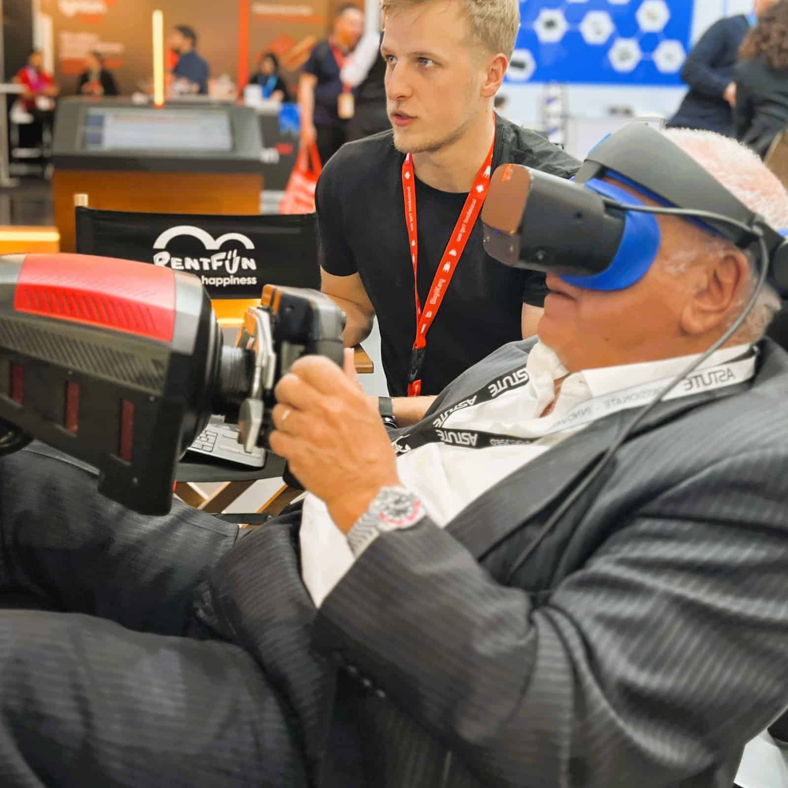 Profesionální simulátor Formule 1 s VR.